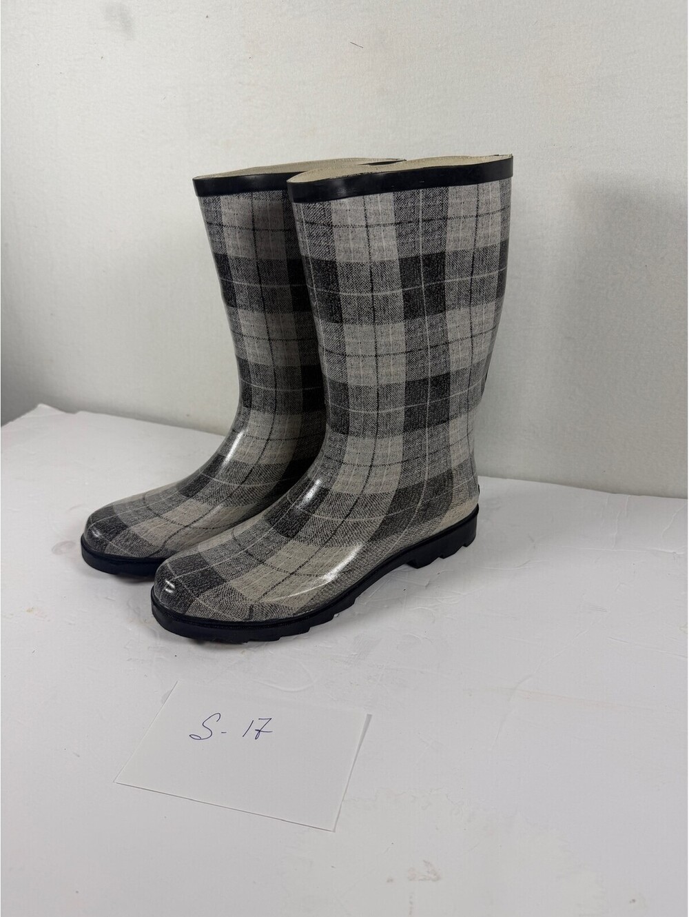Sporto Women's Plaid Rain Boots Size 10M S-17